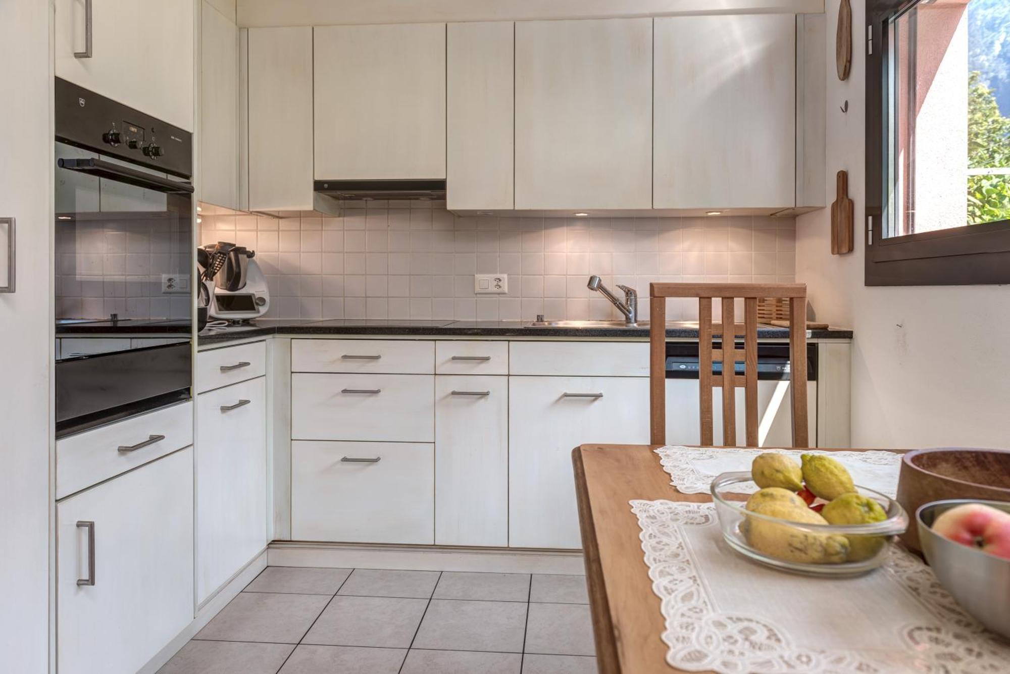 Casa Oliver, Tra La Calanca E I Castelli Di Bellinzona Grono Eksteriør bilde